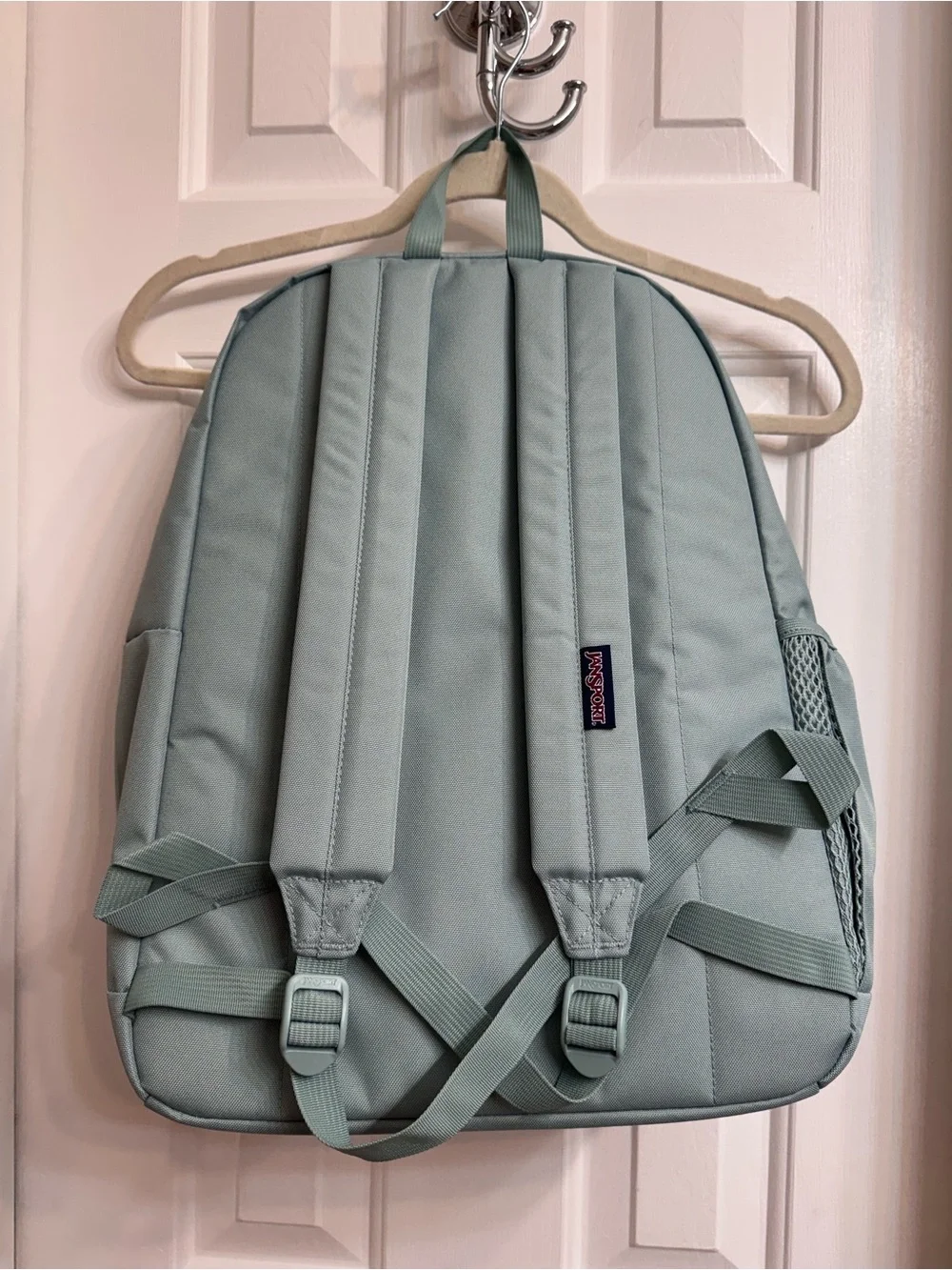 Jansport simple roomy
